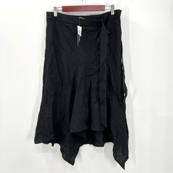 NWT CONTEXT Woman's Black Asymmetrical Business Casual Midi Skirt Size L - Picture 1 of 9